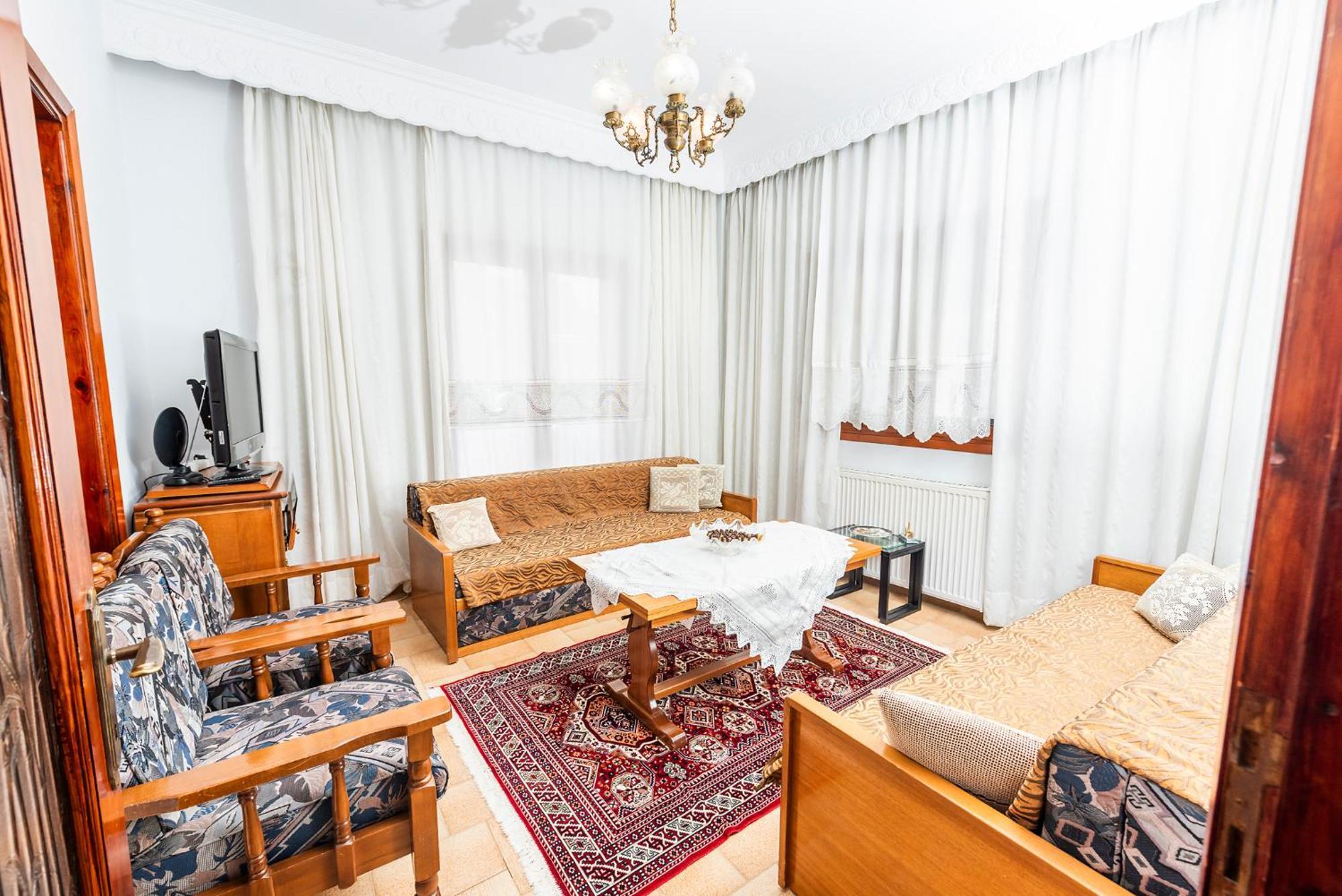 Oikos Skmt Apartamento Souroti Exterior foto